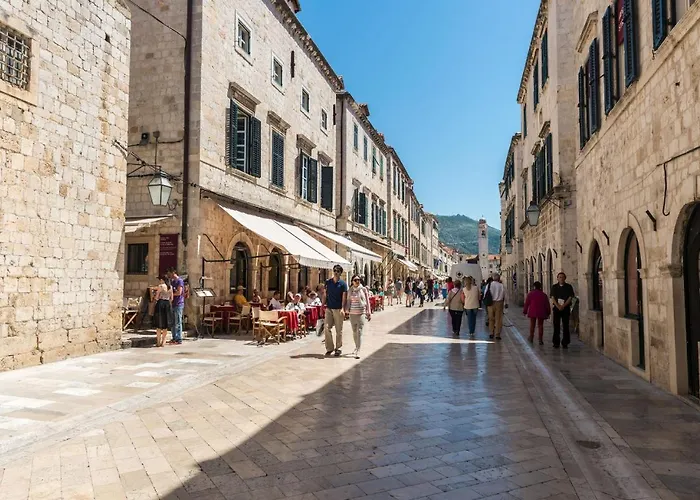 Lee Loo * Ragusa