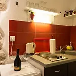 Lee Loo Appartement *